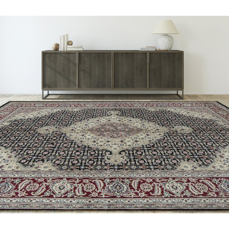 Jahan Wool Oriental Area Rug, Rectangle 3'9" x 5'9"