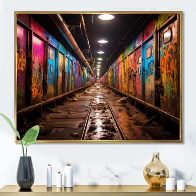 " Colorful Tunnel Graffiti Oasis Bold "