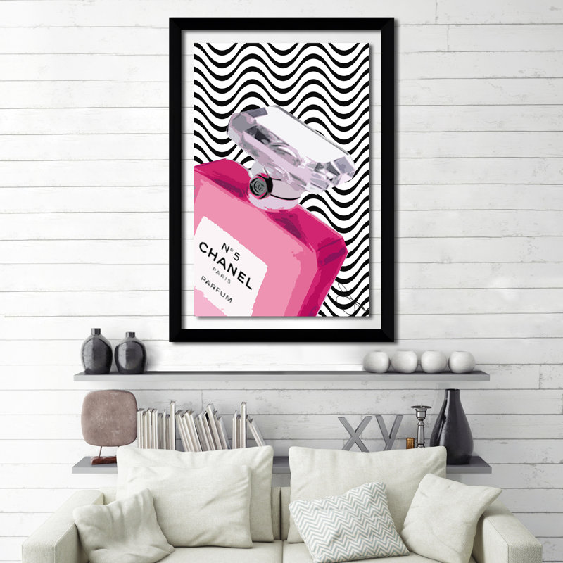 « c# 5 en rose », impression sur toile, H 49,5 po x l 33,5 po x P 1 po, Cadre noir