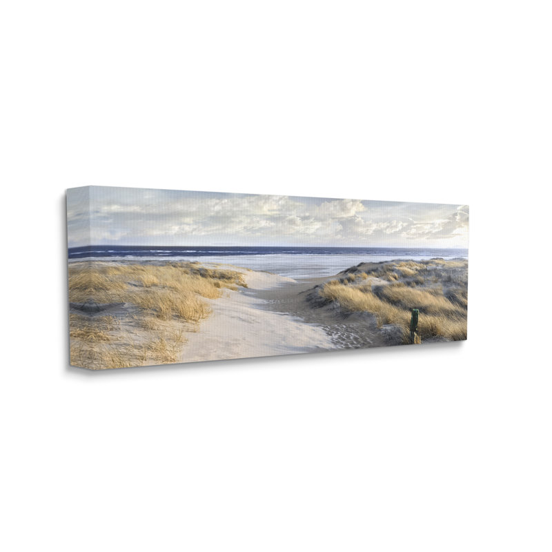 Nuage moelleux panoramique sur la plage, le littoral et les dunes de sable par Mike Calascibetta - photographie, Toile tendue