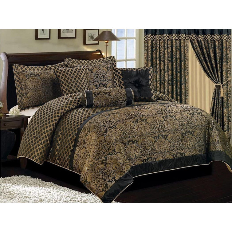 Astoria Grand Chambord 7 Piece Comforter Set; King
