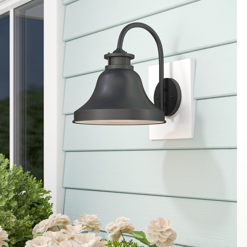 Luminaire de grange d'extérieur à 1 ampoule Zalewski Bronze, H 7,75 po x l 7 po