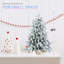 Arbre de Noël artificiel de table enneigé 3 pi, 355 branches en PE / PVC enneigées, 14 pommes de pin et 14 baies rouges, base en ciment en toile de jute, petit arbre décoratif