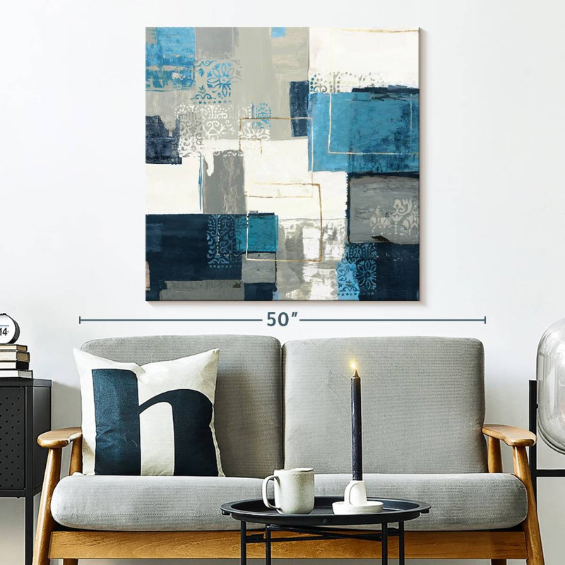 Avery Guided, 33" H x 33" W