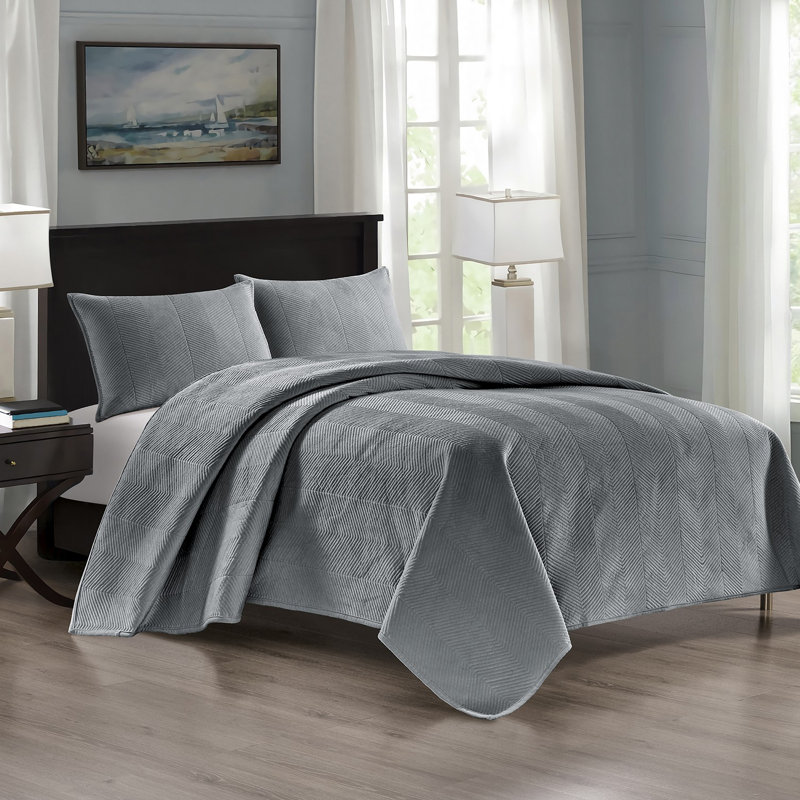 Ensemble de courtepointe en velours surdimensionné Pointehaven, Courtepointe pour lit double/grand et 2 taies déc, Gris