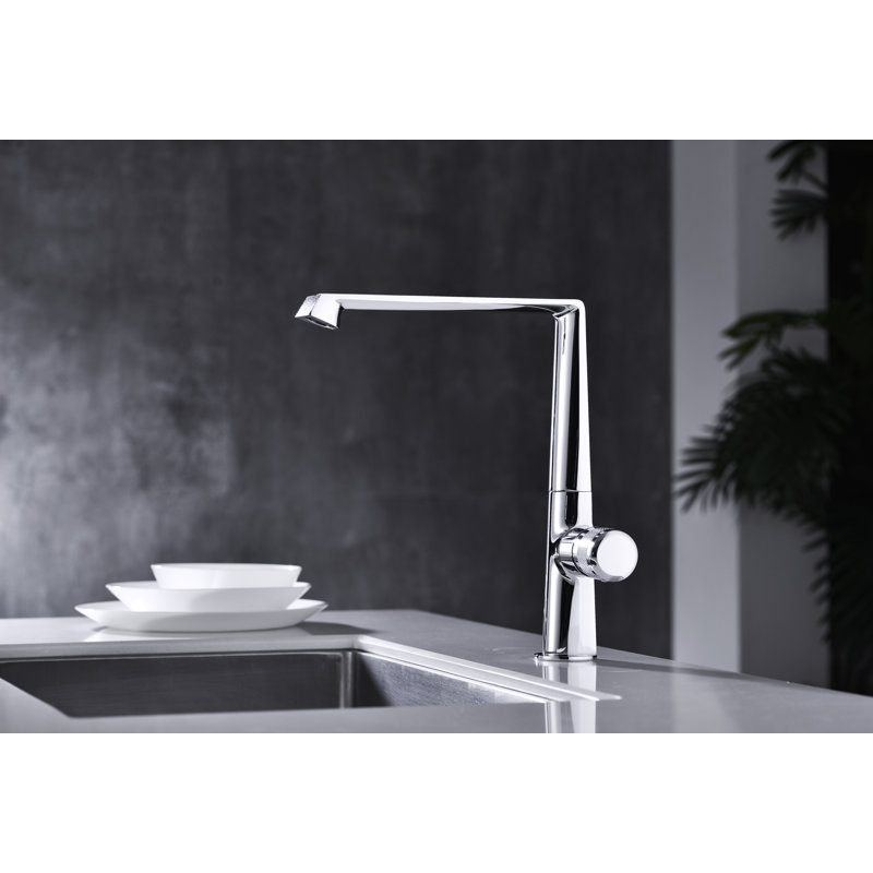 Robinet de cuisine à poignée simple avec accessoires The Lighten