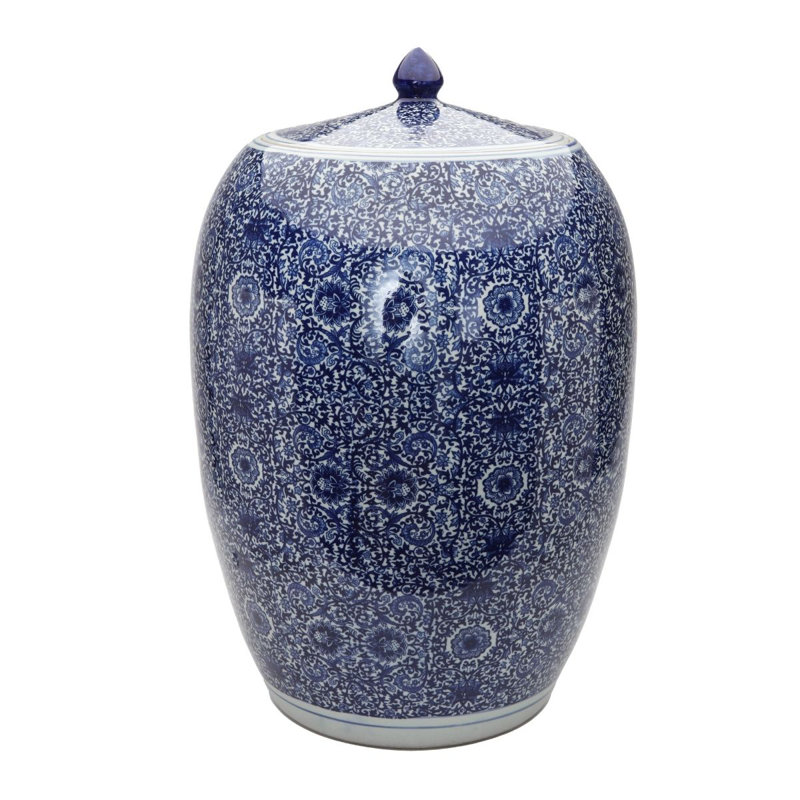 Pot en porcelaine fait à la main