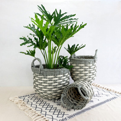 3-Pack Stackable Hand Woven Wicker Storage And Laundry Basket With Handles
