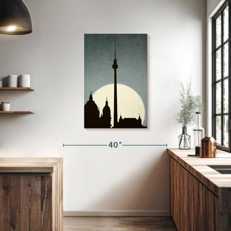 Sireci Moonlight, 36" H x 24" W