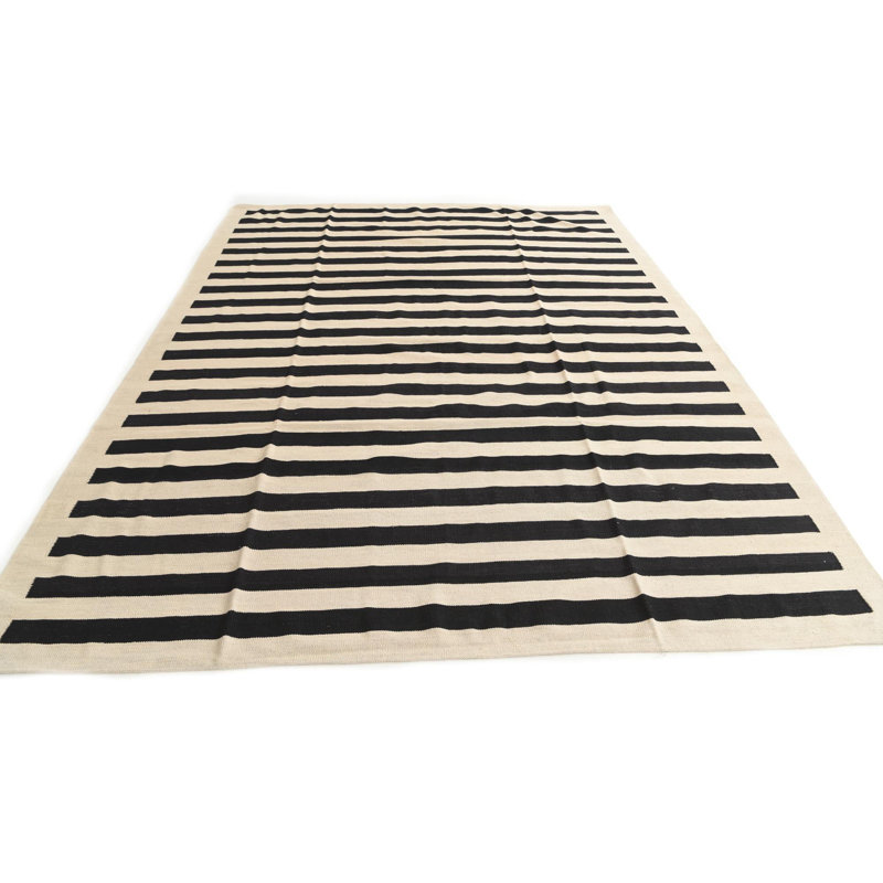 Tapis ivoire 8 x 11 Petrella