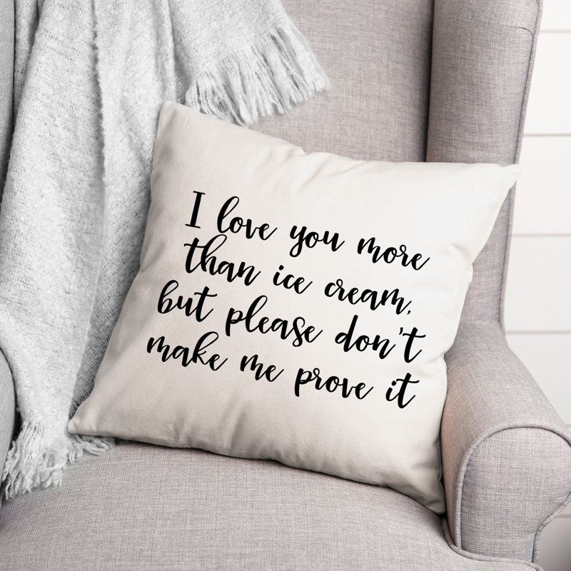 Coussin décoratif noir et blanc I Love You More Than Ice Cream