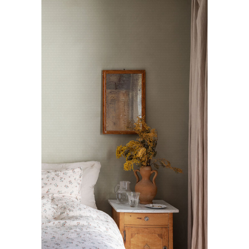 Einar Geometric Matte Wallpaper Roll by Johanna Vestlin, Spring Green