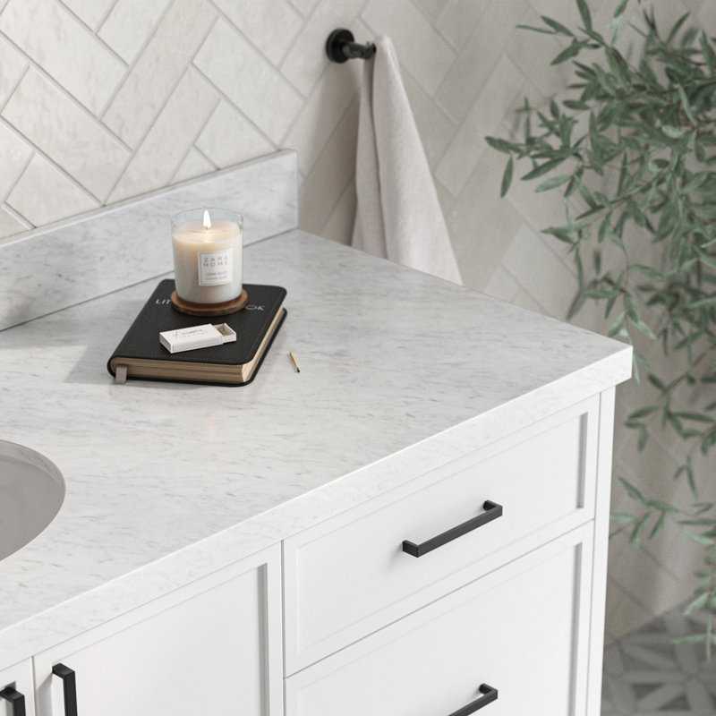 Meuble-lavabo simple 49 po avec plateau en marbre de Carrare italien ARIEL Kelly, Blanc, 67"