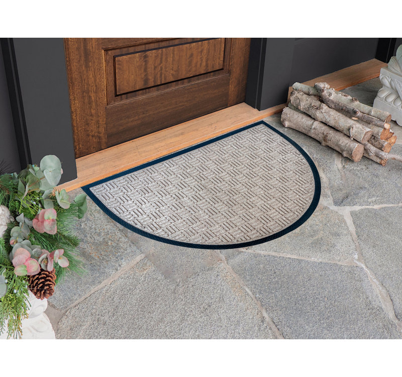 Tapis d'entrée antidérapant 36 po x 24 po Foresthill, Beige