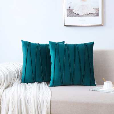 Pleated Square Polyester Velvet Pillow Cover