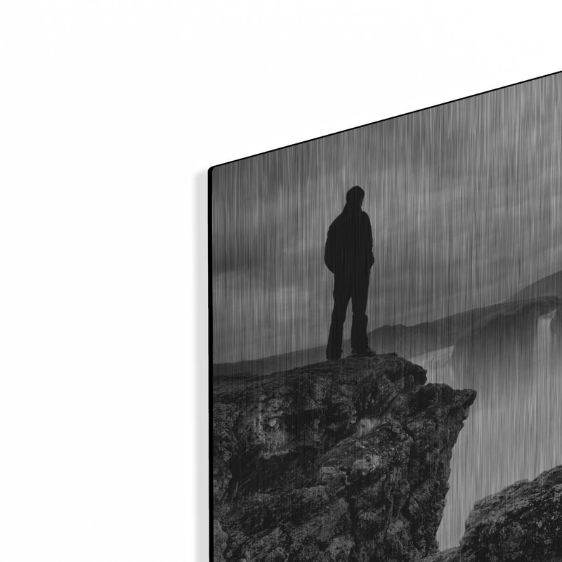 Islande, chute d'eau de Nina Papior, H 12 po x l 16 po