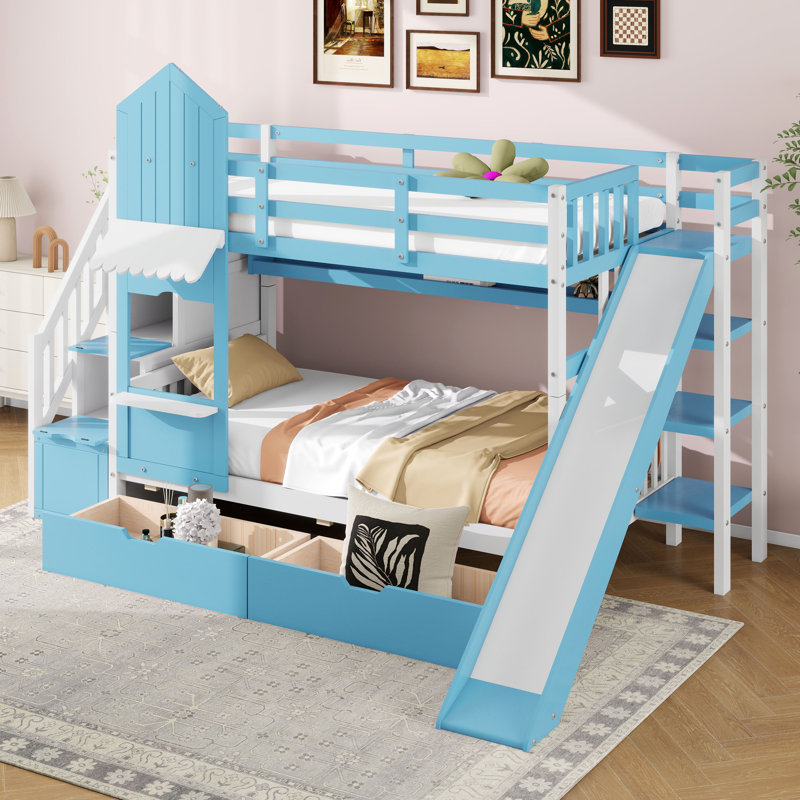 Lit superposé simple au-dessus d'un lit simple de style château avec glissière et escalier de rangement, lit superposé avec 2 tiroirs et 3 tablettes