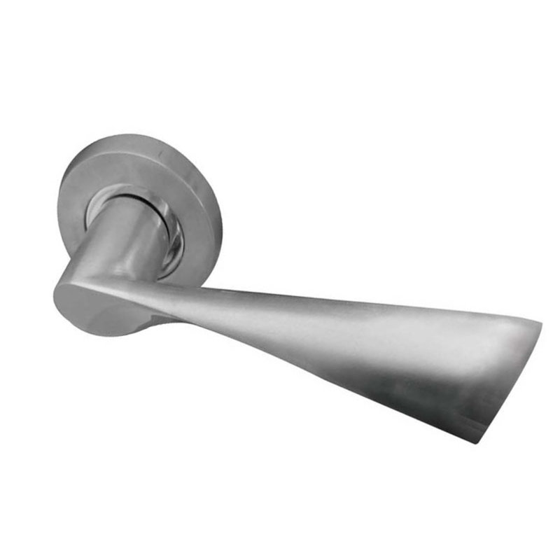 Comet Passage Door Handle, Satin Chrome