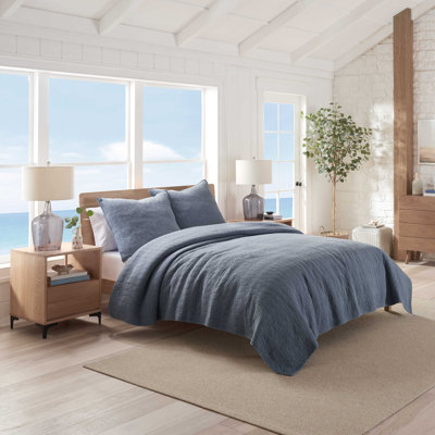 Southern Tide Laurel Grove Navy Quilt