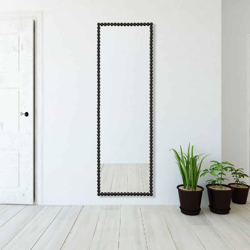 Miroir Sanne, Noir satiné, H 72,25 po x l 23,38 po