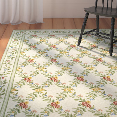 Hand Hooked Wool Pile Floral Rug