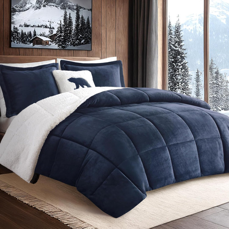 Ensemble d'édredon ultra-doux Alton, Bleu marine / Ivoire, Queen Comforter + 2 Shams + 1 Decorative Pillow