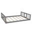 Lit superposé triple taille, gris, fabrication en bois massif pour une durabilité à long terme équipée de barrières de sécurité et de divertissement