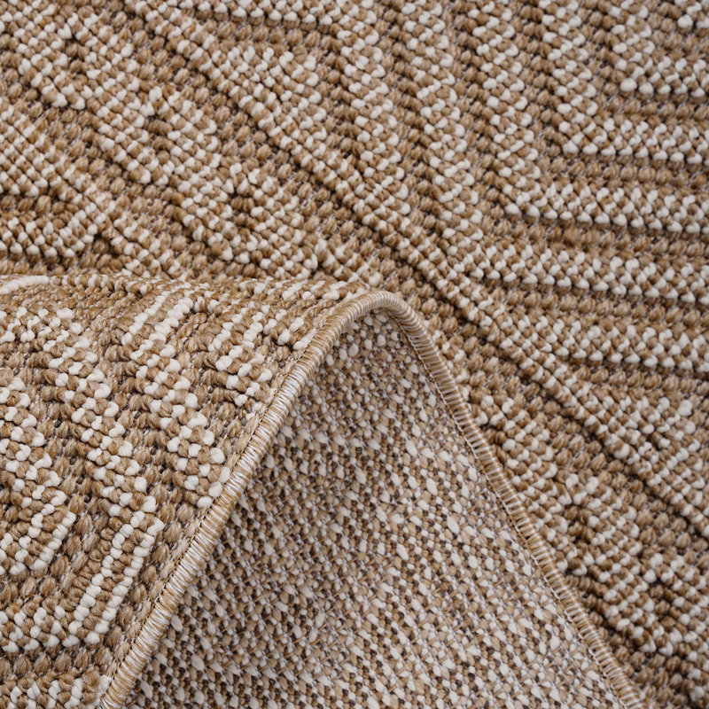 Collection Geometric Indoor/Outdoor Area Rug, Rectangle 5'3" x 7'6"
