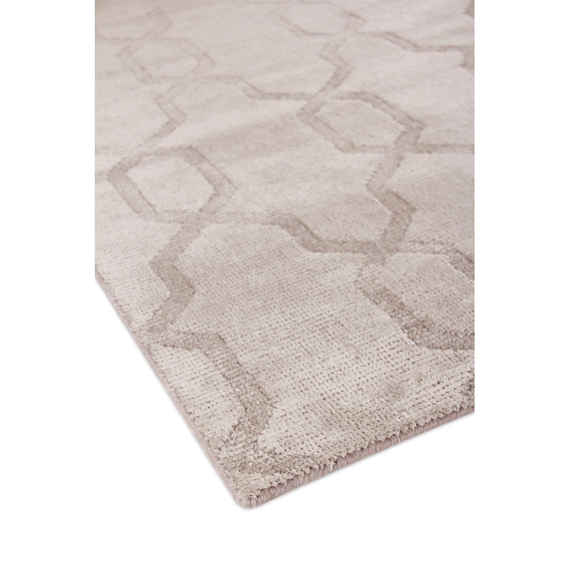 Samara Geometric Area Rug in Light Silver, Rectangle 10' x 14'