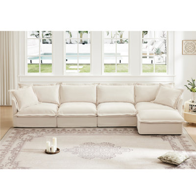 Chenille crème moderne avec des configurations polyvalentes pour tout espace de vie