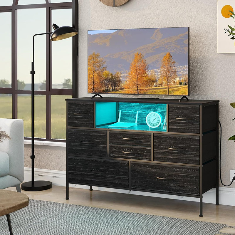 Commode large avec station de charge et lumière DEL pour la chambre à coucher ...