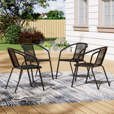5 - Pieces 4 - Person Outdoor Table Set