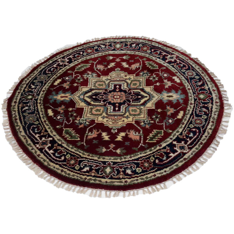 Kassiani Oriental Area Rug in Red