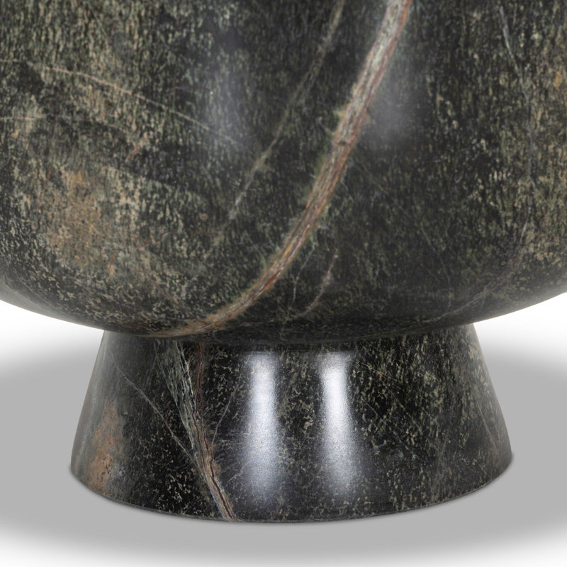 Avenza Planter