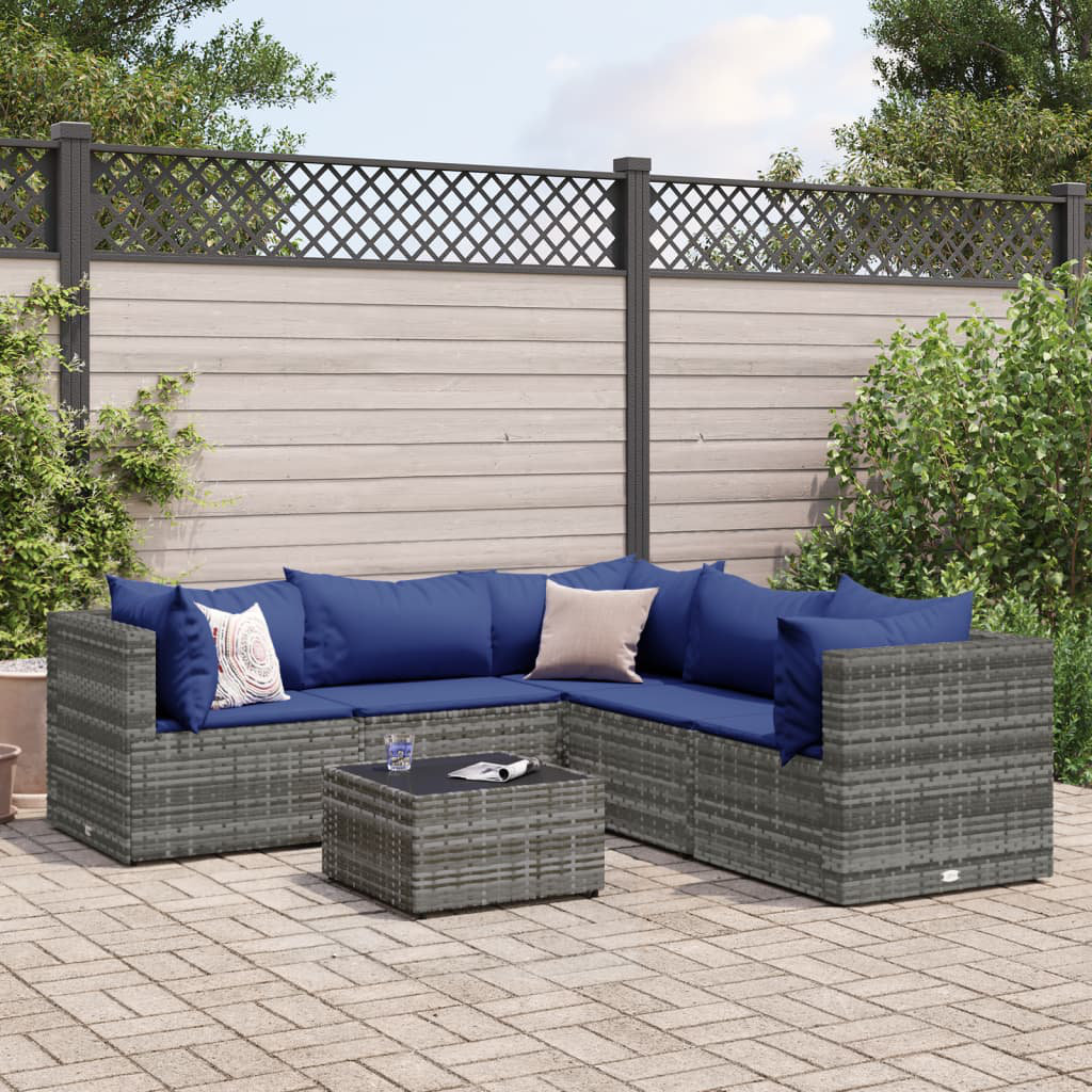 Gartensofa mit Kissen