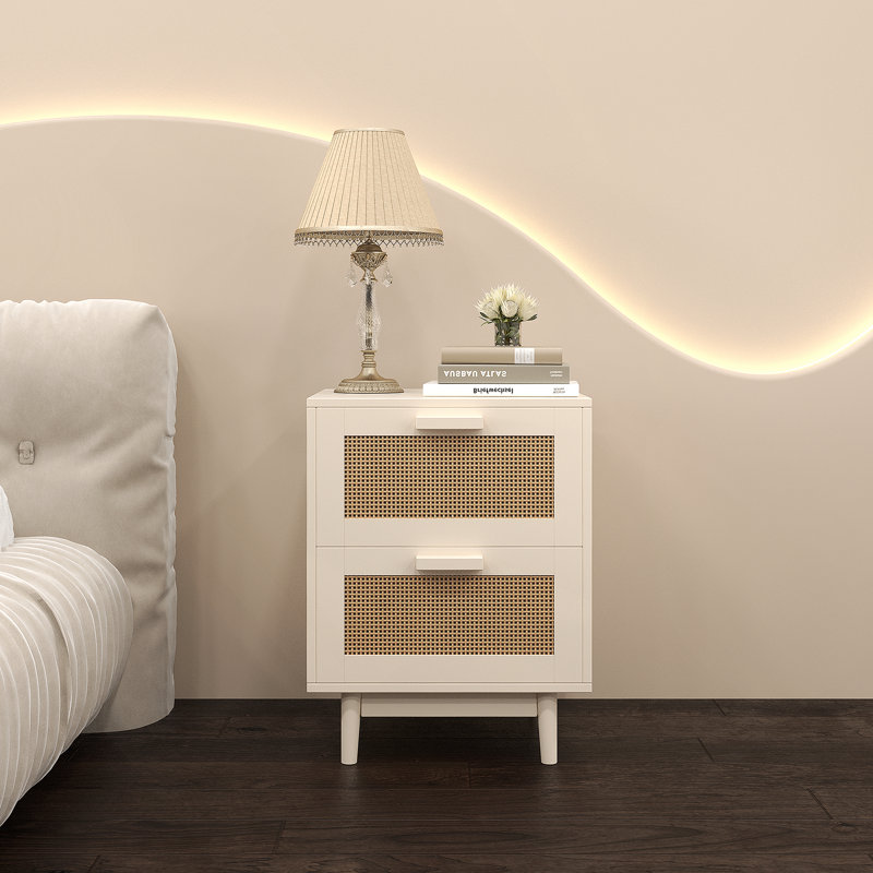 Table de chevet d'inspiration rotin avec deux tiroirs décoratifs, table de bout en bois pour la chambre à coucher et le salon, offrant beaucoup de rangement et un design intemporel