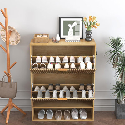 Armoire à chaussures cannelée pour le vestibule, rangement pour chaussures autoportant étroit avec 2 tiroirs rabattables, tablette inférieure ouverte et crochets latéraux pour le vestibule ou le couloir