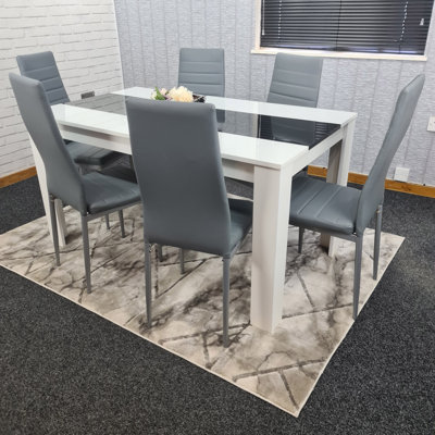 Rumley 6 - Person Dining Set