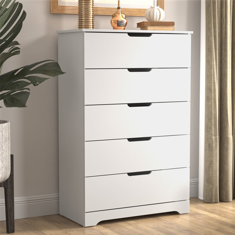 Aroob 5 Drawer 31.5'' W Dresser, Matte White