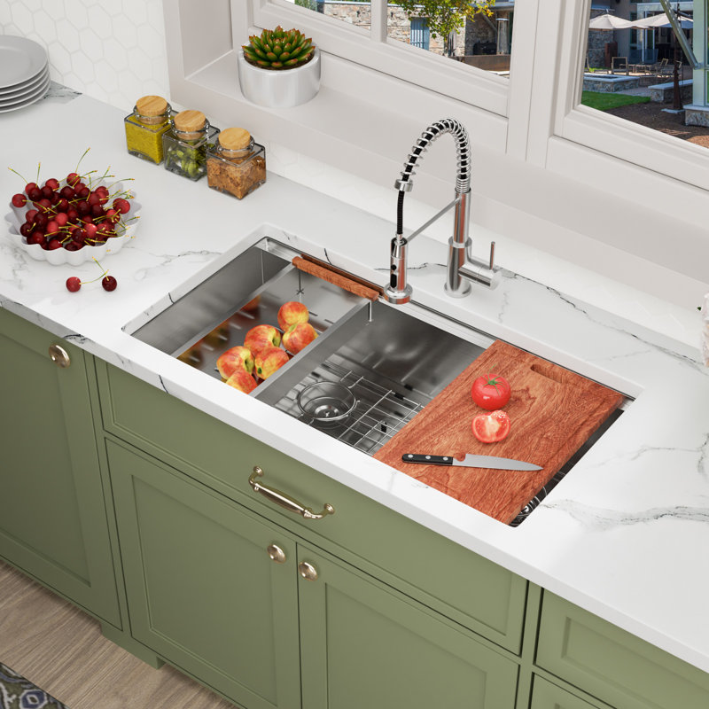 Undermount Workstation Kitchen Sink Double Bowl Stainless Steel Kitchen Sink with Accessories, 10" H x 30" L x 19" W 