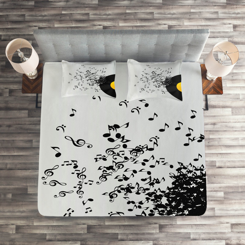 Music Traditional Coverlet, King Bedspread + 2 Shams