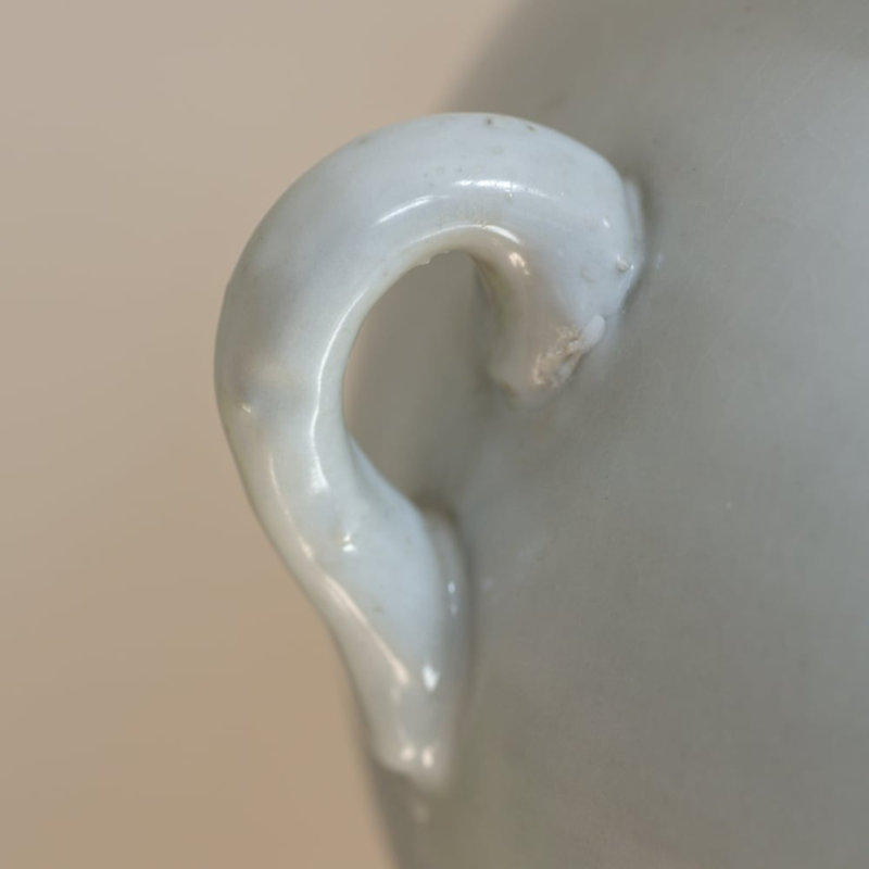 Churchill Vase