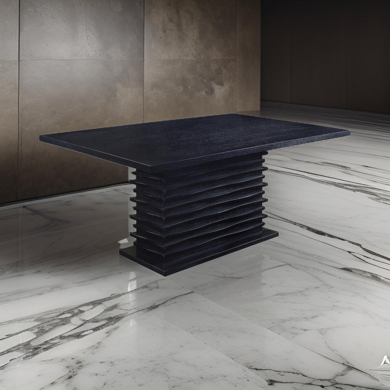 Eilif Dining Table