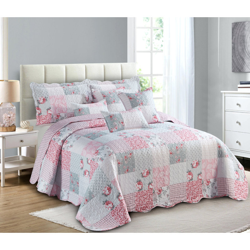 Clarksville Patchwork Bedspread, 180 x 240 cm Bedspread  - 1 Pillowcase