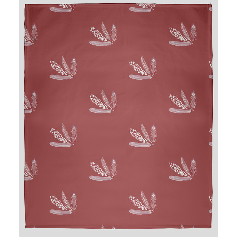 Couverture en molleton à motif de plumes, L 50 po x L 60 po, Rouge Ligonberry