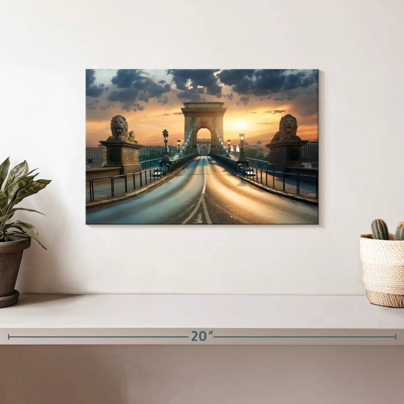 Pont à chaînes Nicci Szechenyi au coucher du soleil, H 8 po x l 12 po