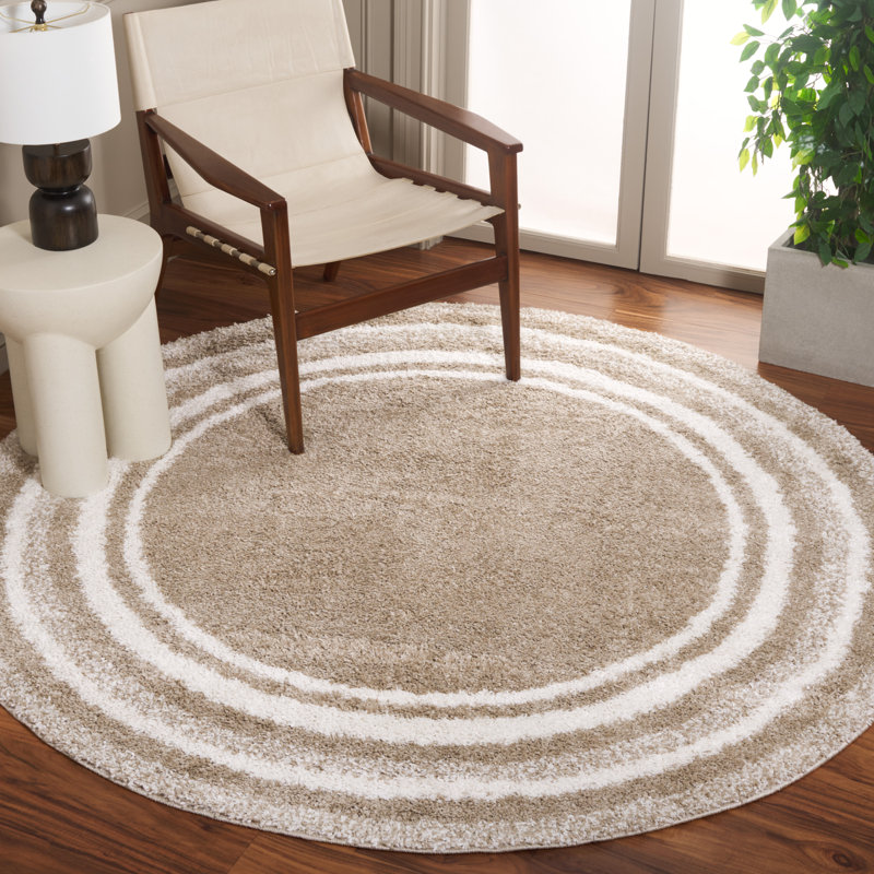 Tapis rayé à poils longs Ota, Rectangle 4 pi 5 po x 6 pi 5 po