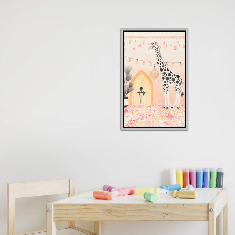 Girafe au Maroc, art encadré, Toile avec cadre argenté, H 60 po x l 40po x P 1,5 po