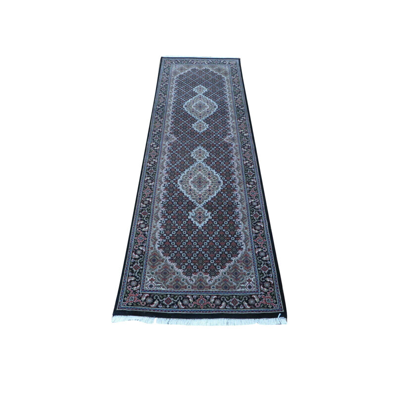 Tapis de couloir noir / rouge noué à la main de conception unique 2 pi 6 po x 8 pi 1 po Harrogate