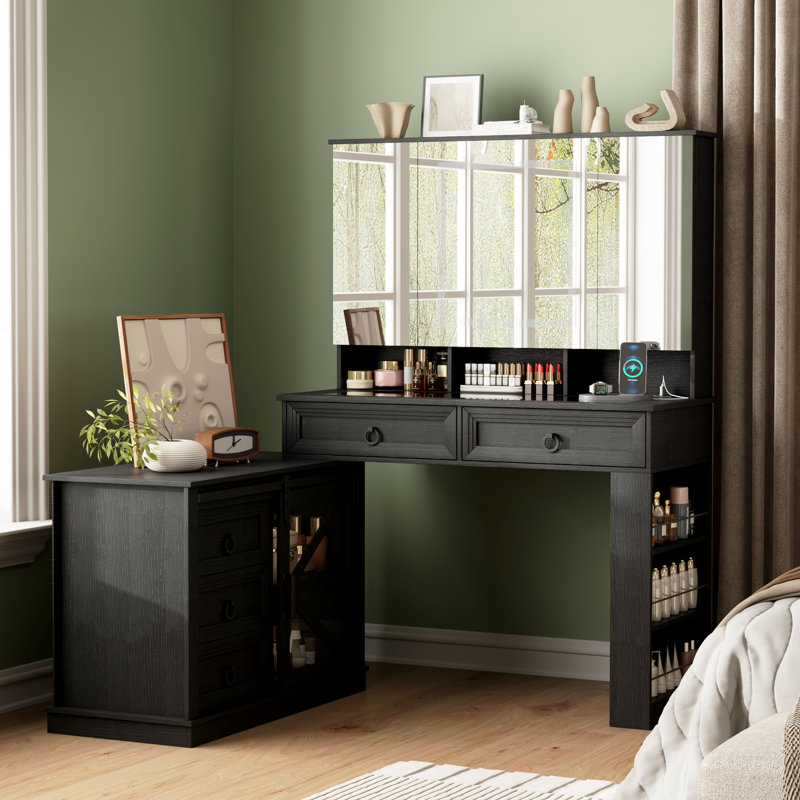 Brayden Studio® Vanity Table & Reviews